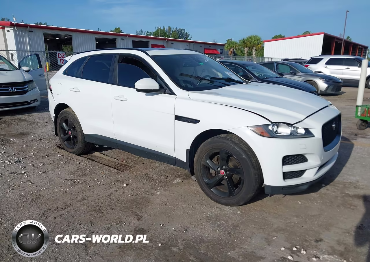 2018 Jaguar F-Pace 25T Premium