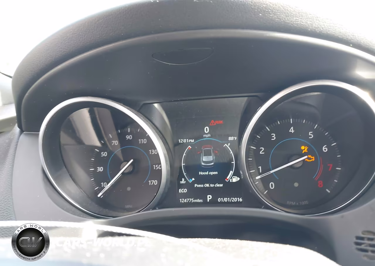 2018 Jaguar F-Pace 25T Premium VIN:SADCJ2FX9JA272315 - 7