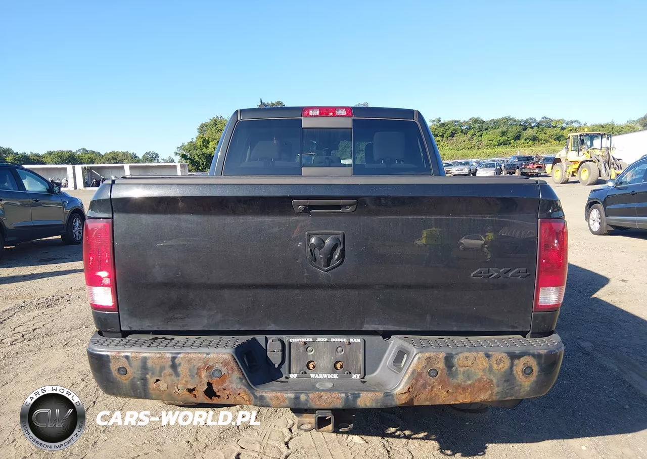2018 Ram 1500 Big Horn 4X4 5'7 Box VIN:1C6RR7LG2JS140840 - 17