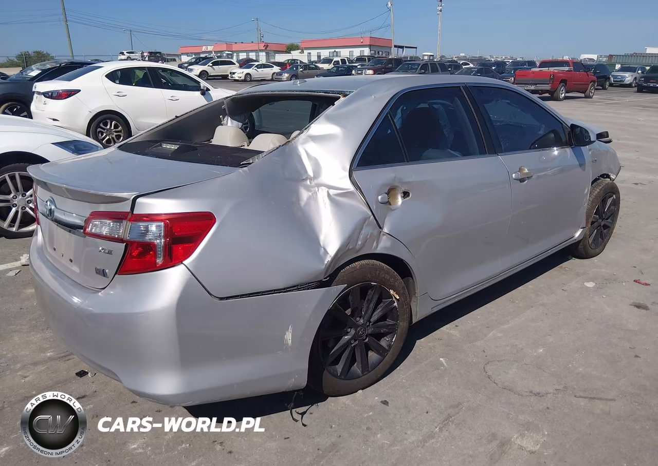 2012 Toyota Camry Hybrid Xle VIN:4T1BD1FKXCU035830 - 4