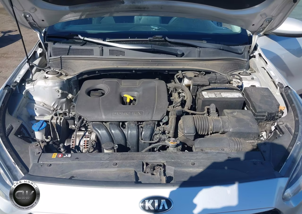 2021 Kia Forte Lxs VIN:3KPF24AD1ME363952 - 10