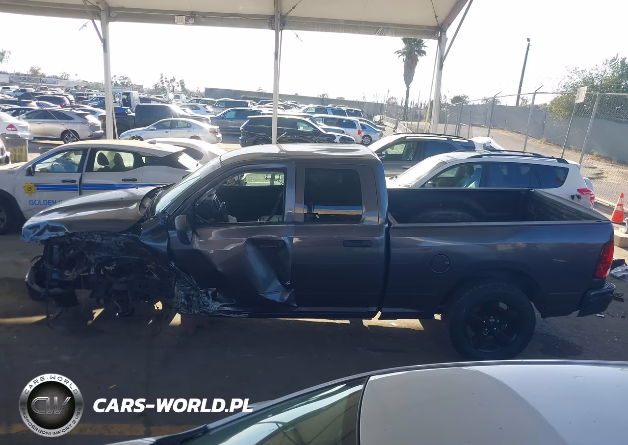 2020 Ram 1500 Classic Tradesman 4X2 6'4 Box VIN:1C6RR6FG5LS114550 - 19