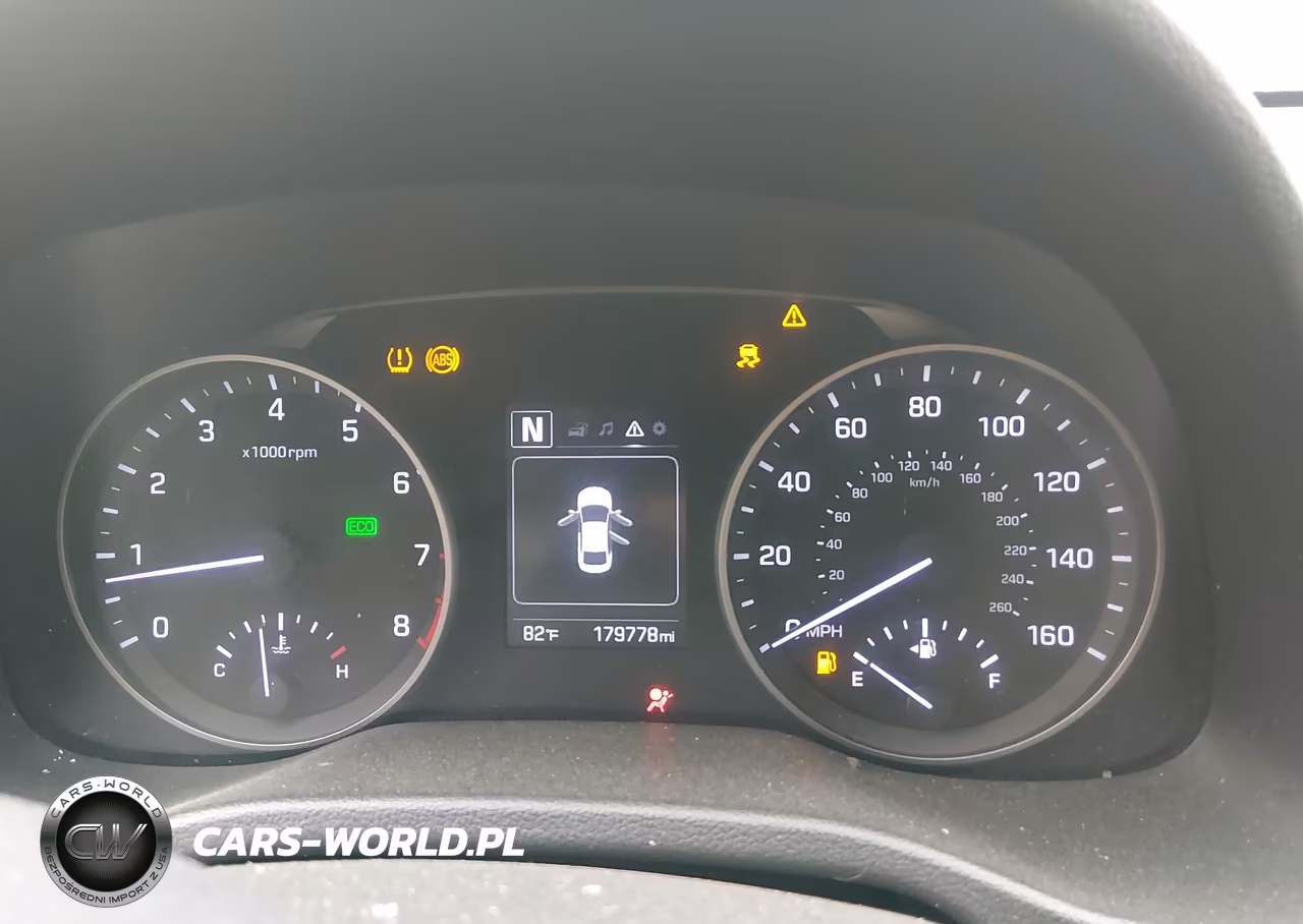 2018 Hyundai Elantra Sel VIN:5NPD84LFXJH390465 - 7