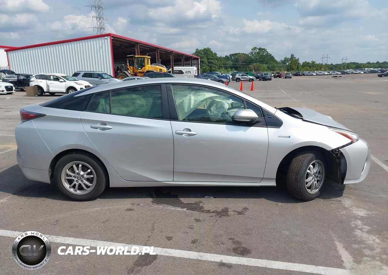 2016 Toyota Prius Two VIN:JTDKBRFU0G3020288 - 13
