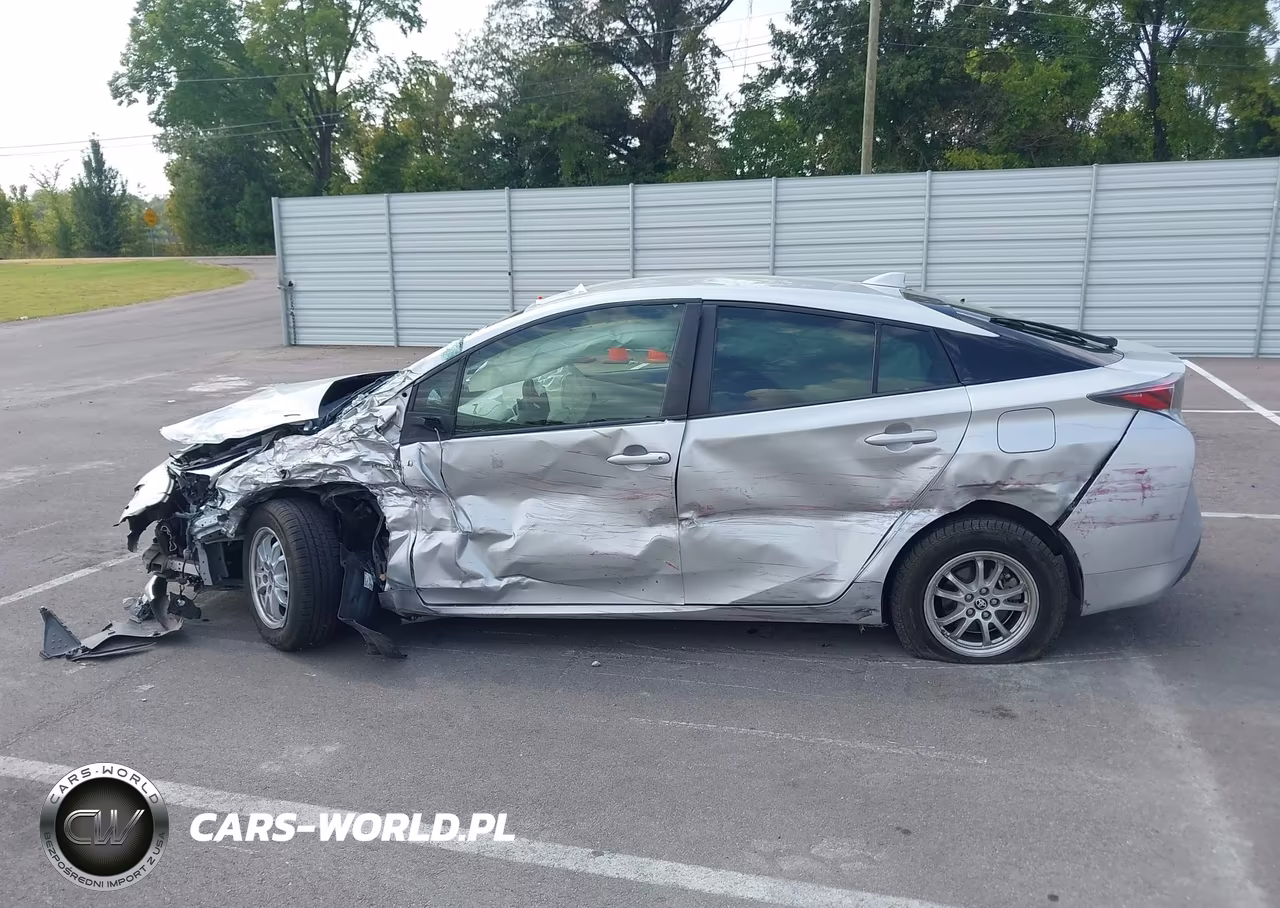 2016 Toyota Prius Two VIN:JTDKBRFU0G3020288 - 14