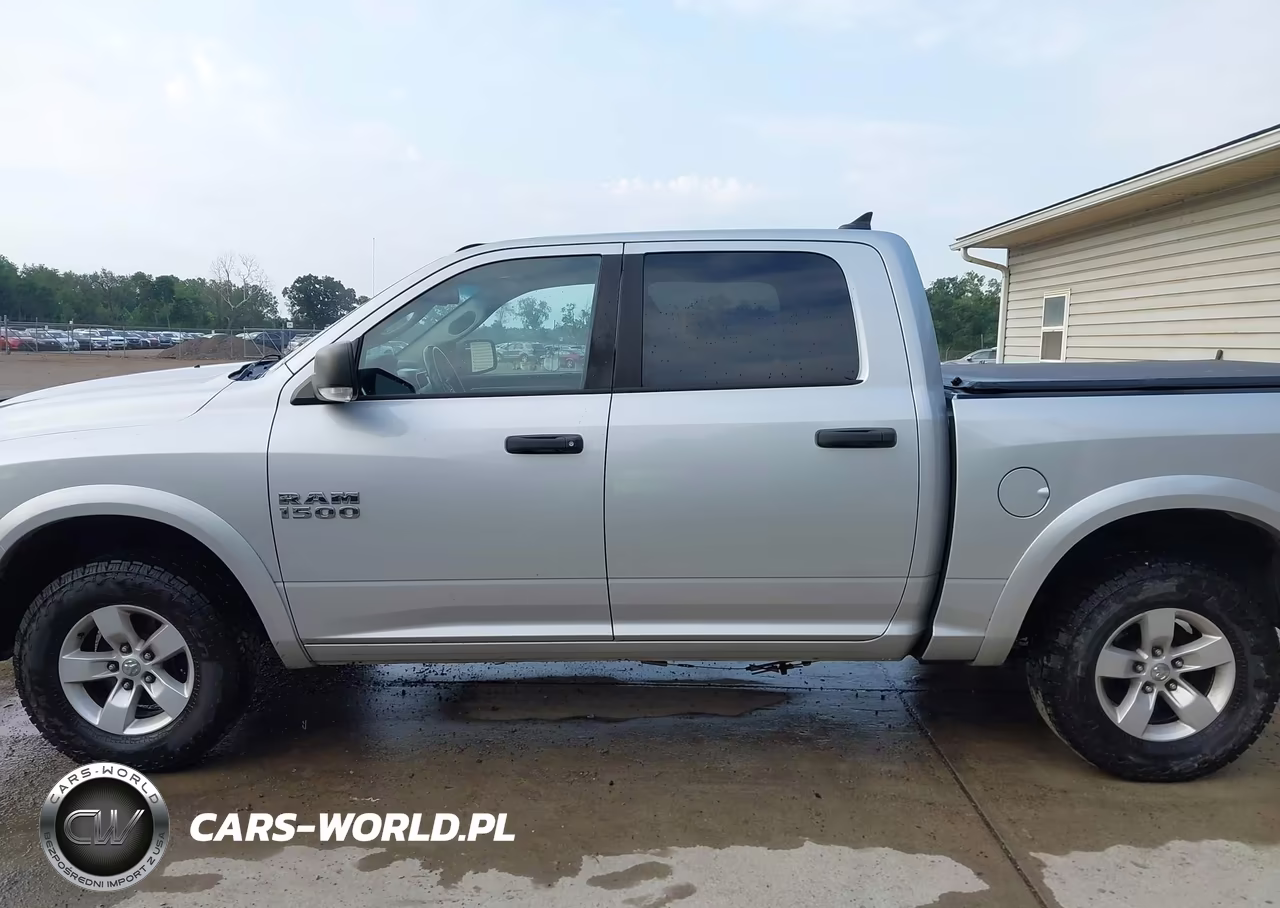 2015 Ram 1500 Outdoorsman VIN:1C6RR7LG1FS563903 - 14