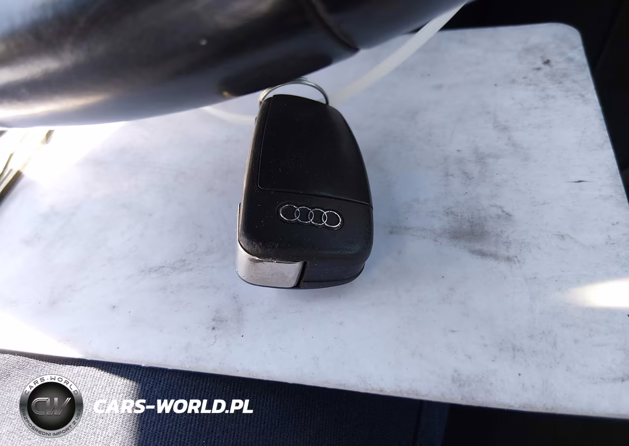 2017 Audi Q3 2.0T Premium VIN:WA1GCCFSXHR005028 - 11