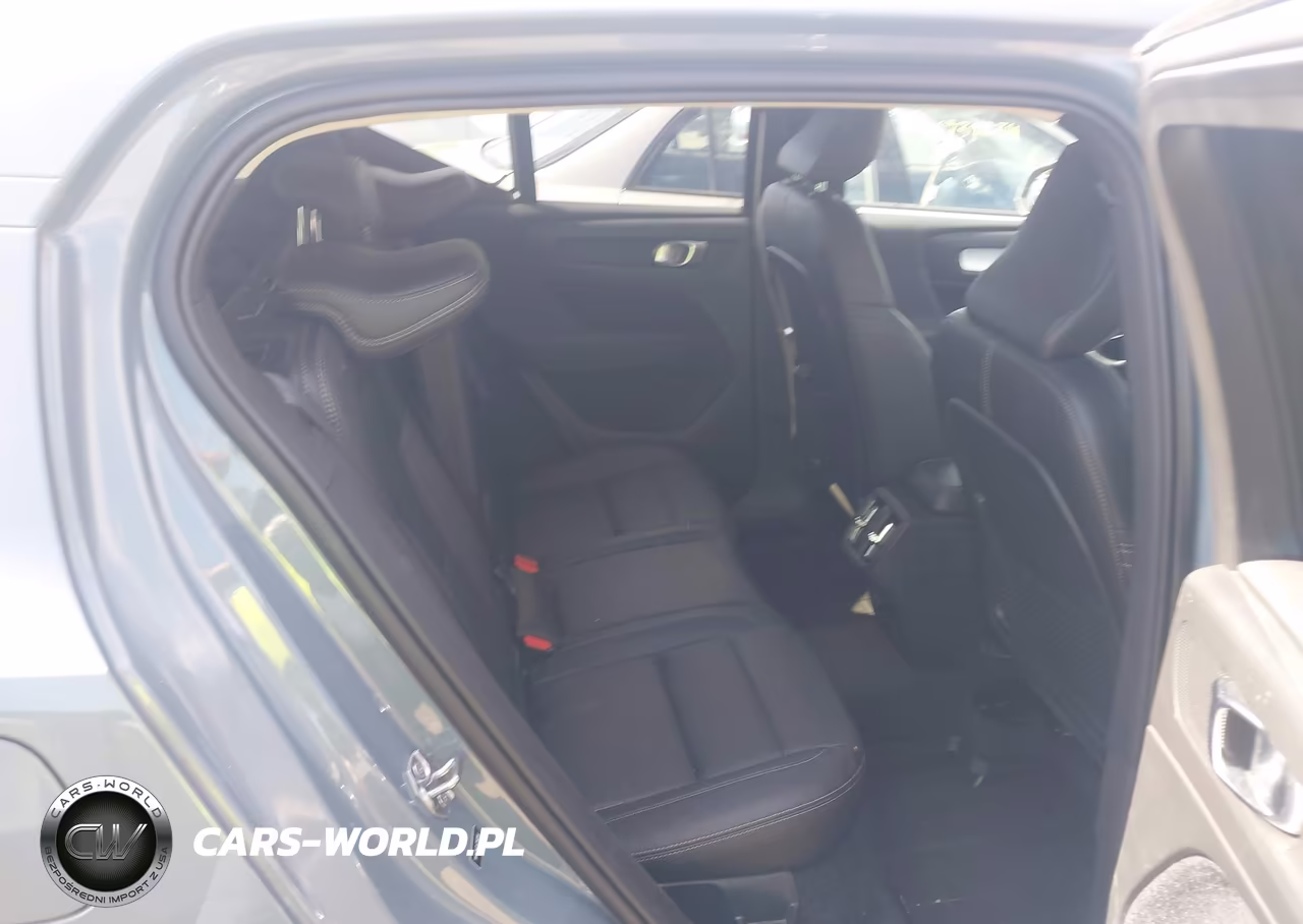 2020 Volvo Xc40 T5 Momentum VIN:YV4162UK2L2297126 - 8