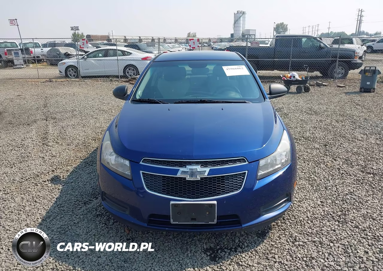 2013 Chevrolet Cruze Ls Auto VIN:1G1PA5SG9D7236459 - 12