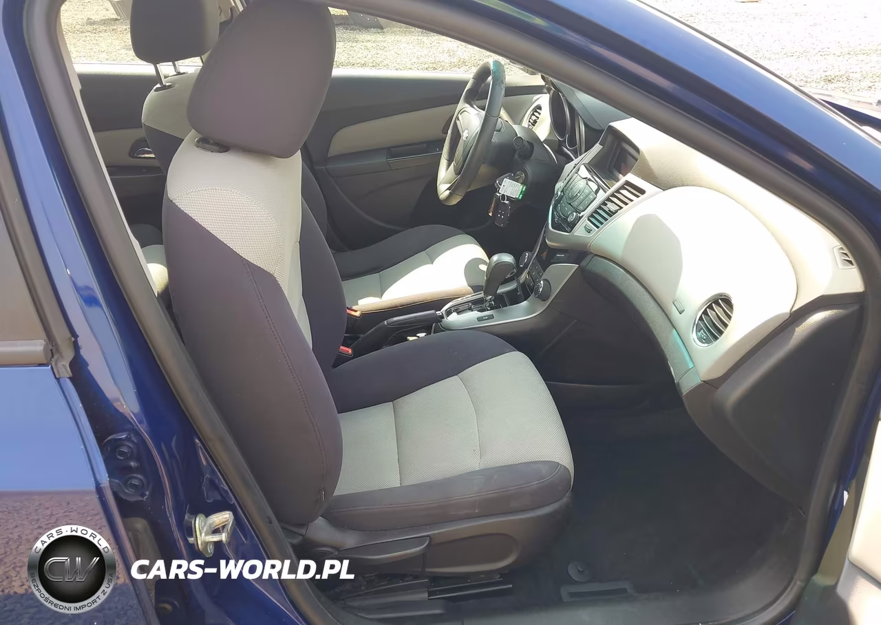 2013 Chevrolet Cruze Ls Auto VIN:1G1PA5SG9D7236459 - 5