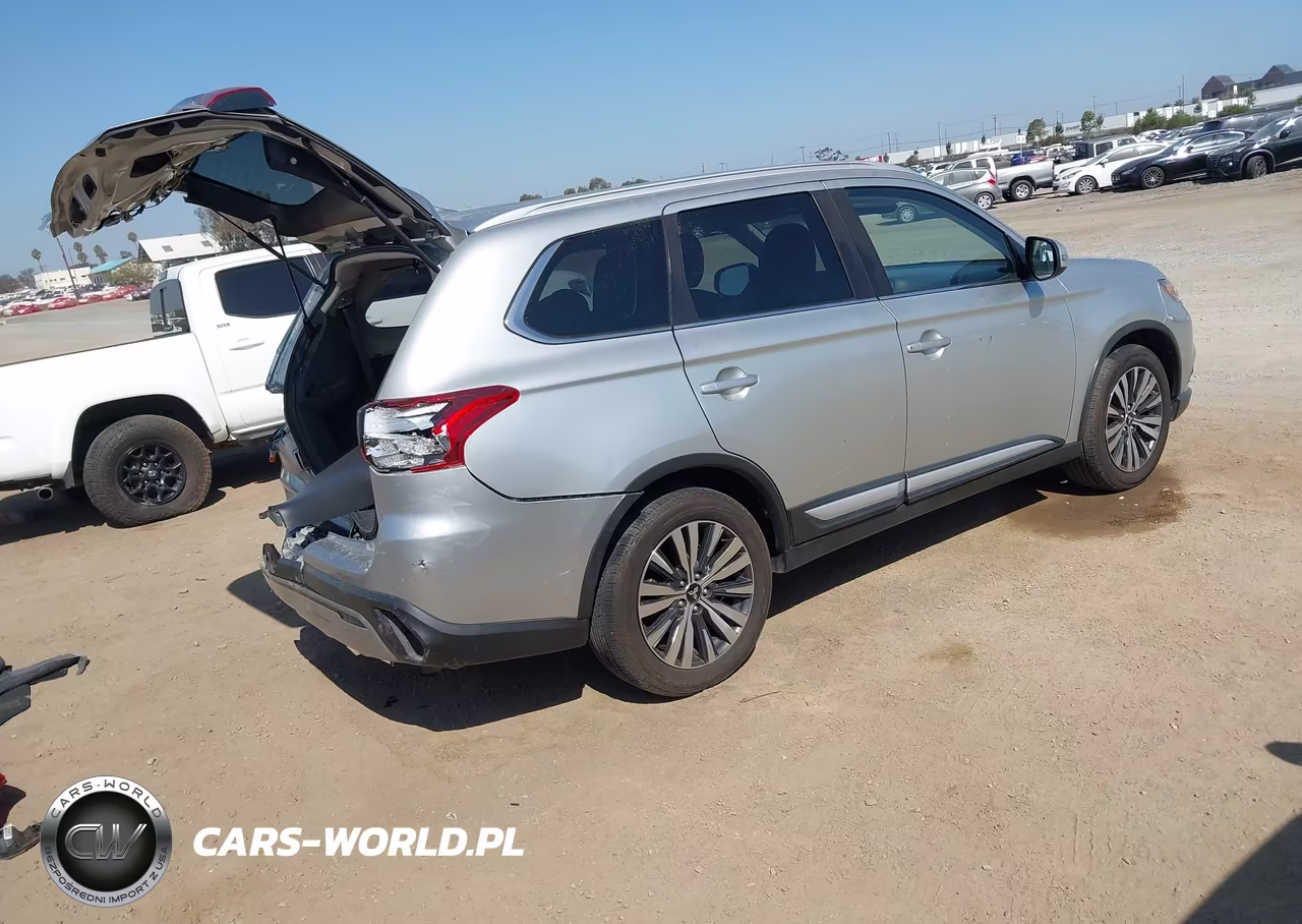 2020 Mitsubishi Outlander Le 2.4-Se 2.4-Sel 2.4-Sp 2.4 VIN:JA4AD3A33LZ036648 - 4