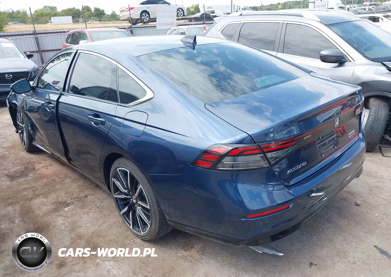 2026 Honda Accord Hybrid Touring VIN:1HGCY2F84TA027751 - 3