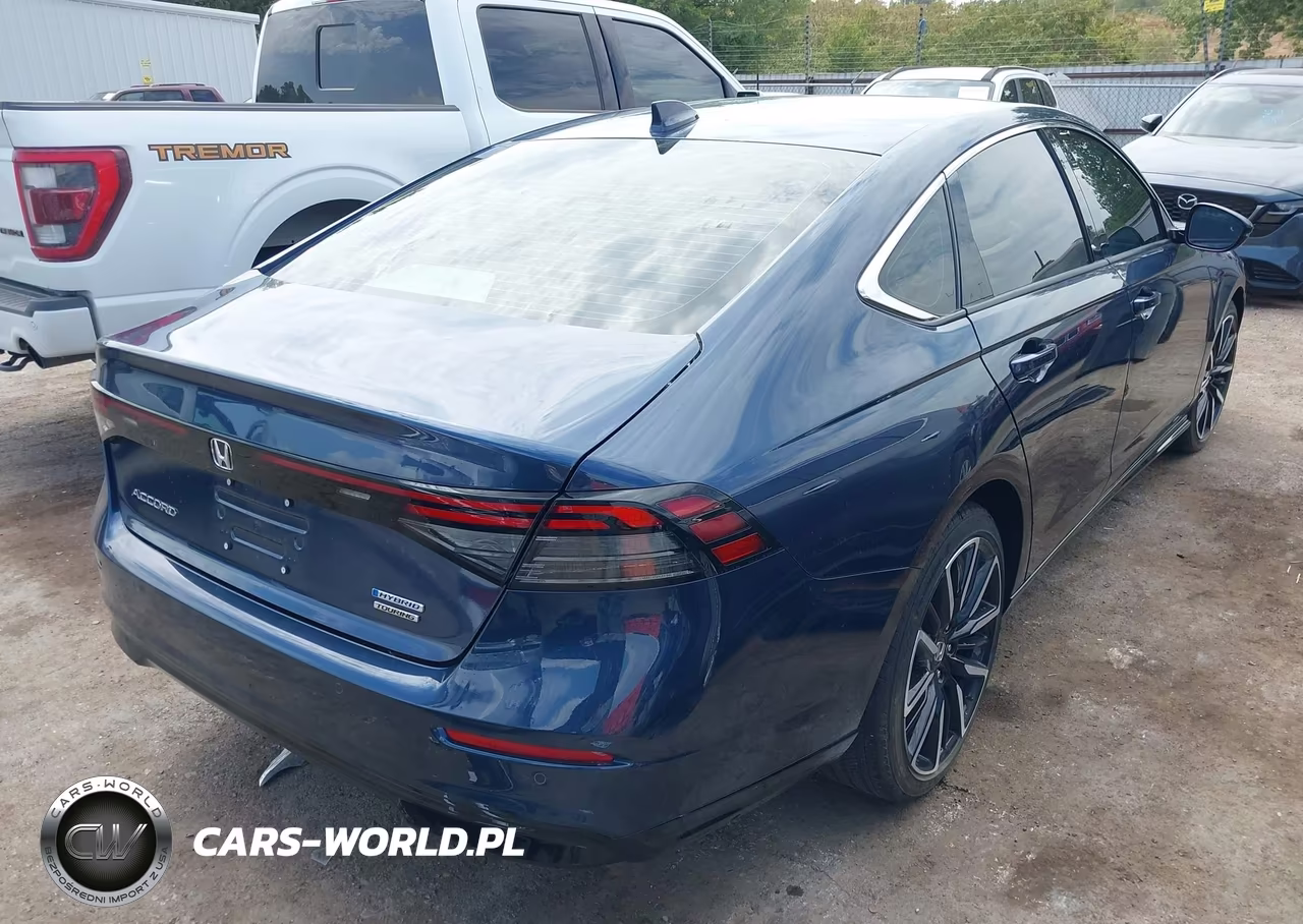 2026 Honda Accord Hybrid Touring VIN:1HGCY2F84TA027751 - 4
