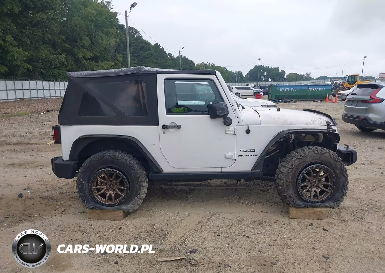 2013 Jeep Wrangler Sport VIN:1C4AJWAG4DL538673 - 13