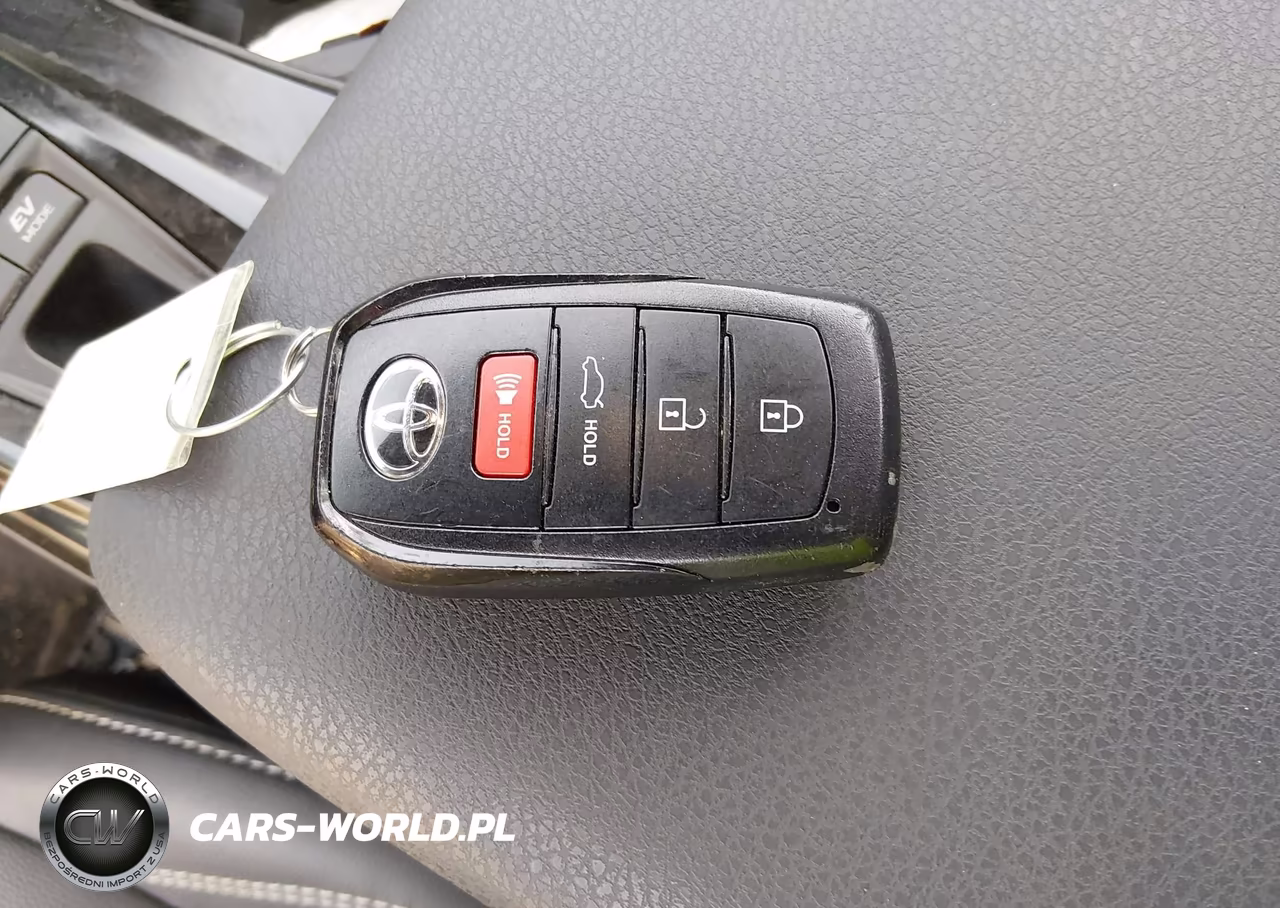 2026 Toyota Camry Nightshade VIN:4T1DBADK4TU042970 - 11