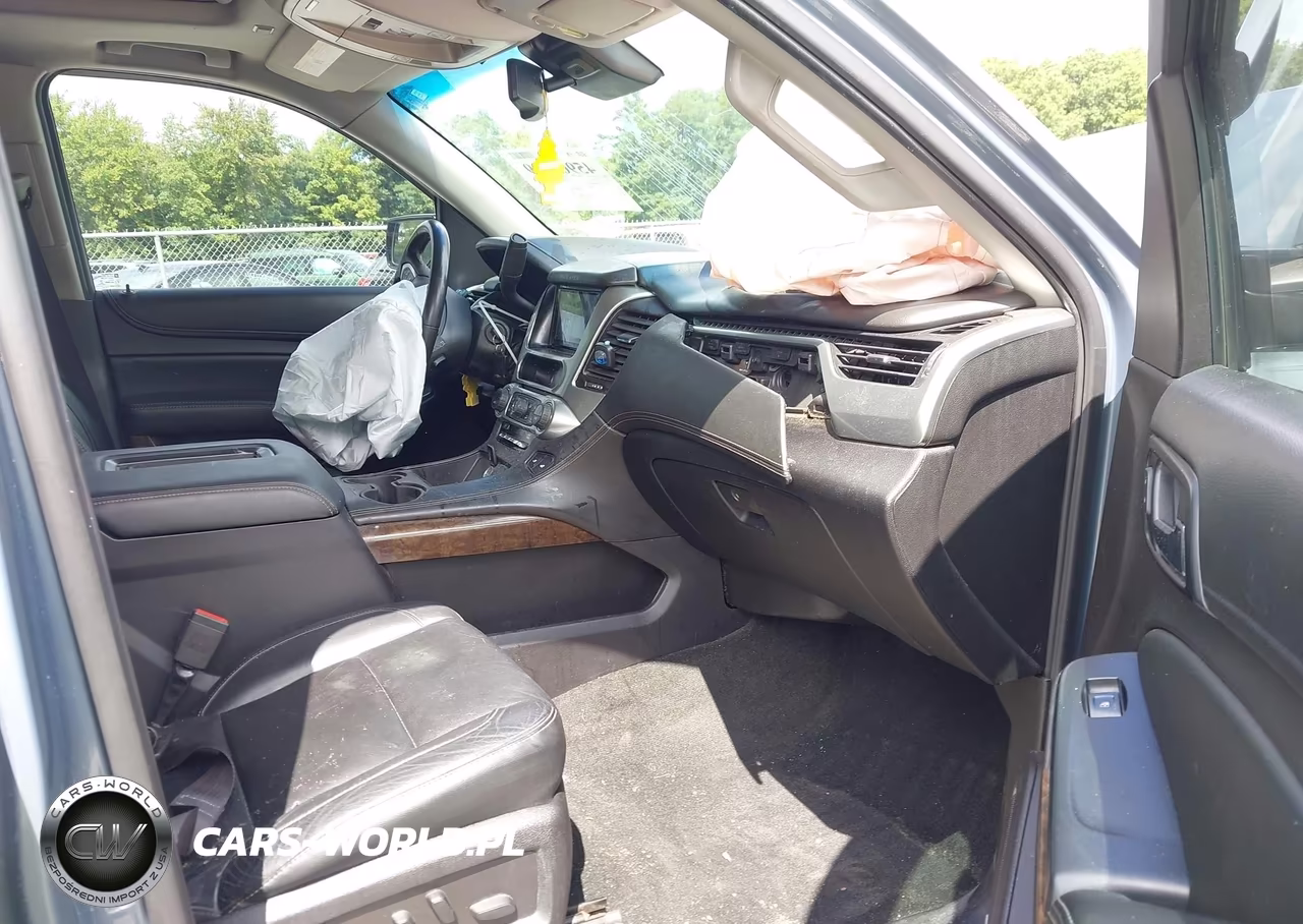 2016 Chevrolet Tahoe Lt VIN:1GNSKBKC5GR460838 - 5