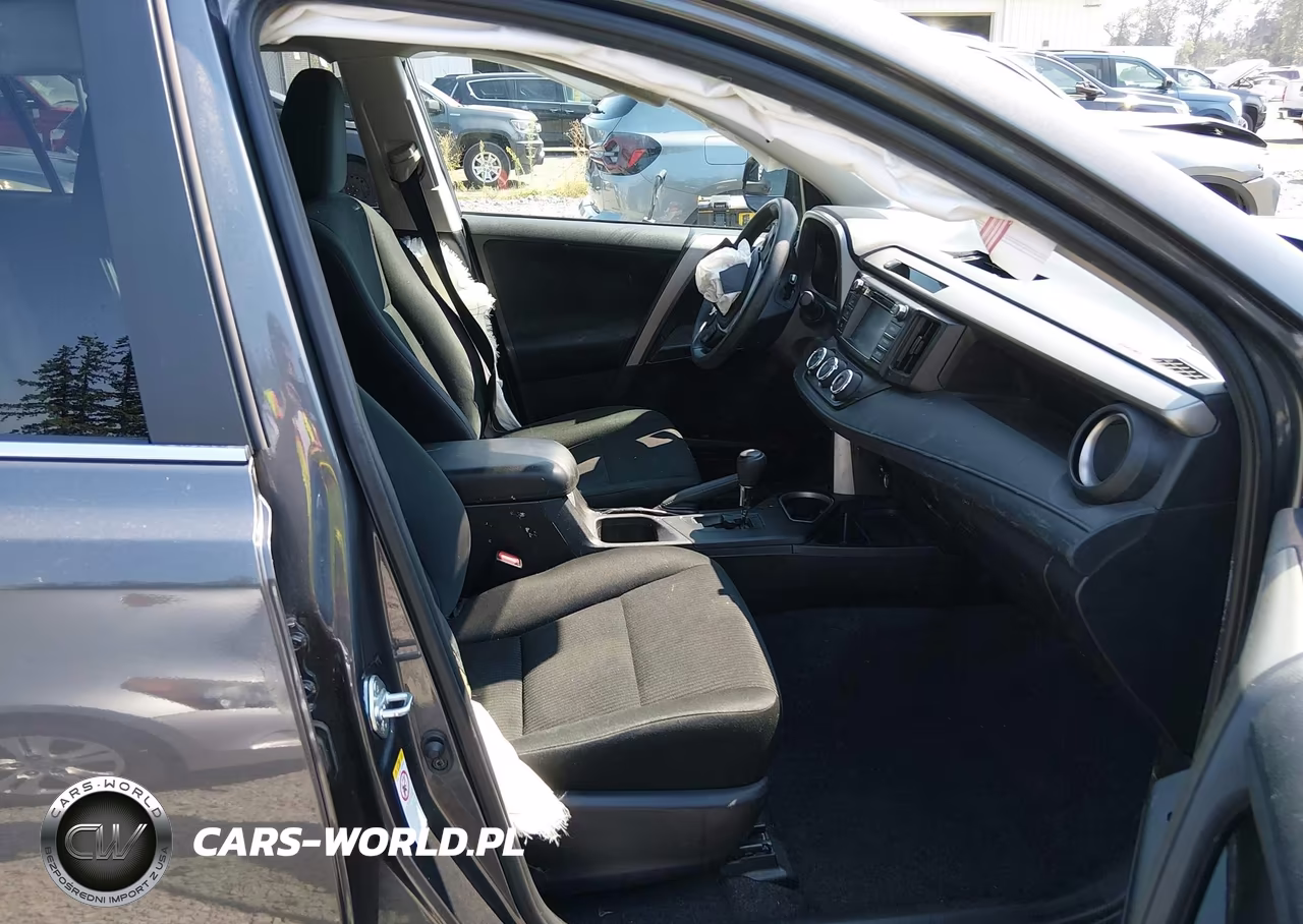 2017 Toyota Rav4 Le VIN:2T3BFREV6HW602621 - 18