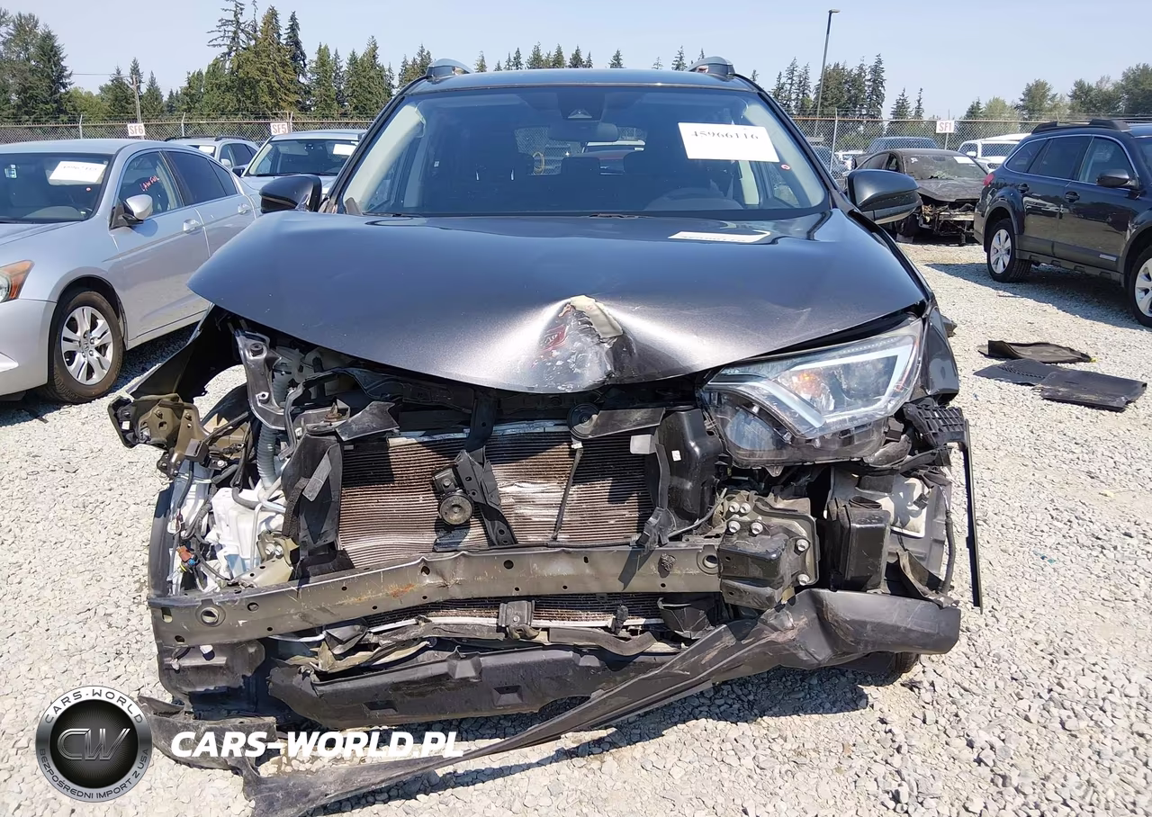 2017 Toyota Rav4 Le VIN:2T3BFREV6HW602621 - 6