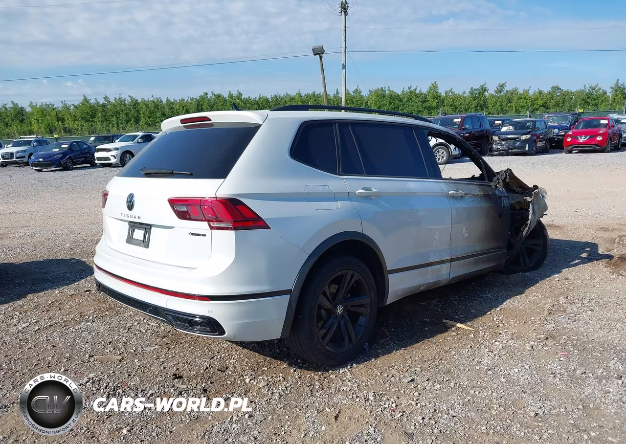 2024 Volkswagen Tiguan 2.0T Se R-Line Black VIN:3VV8B7AX0RM079098 - 4