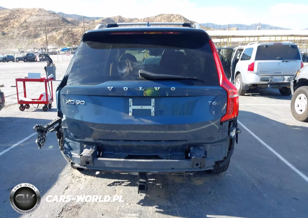 2018 Volvo Xc90 T6 Momentum VIN:YV4A22PK9J1387965 - 17