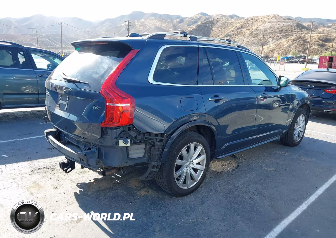 2018 Volvo Xc90 T6 Momentum VIN:YV4A22PK9J1387965 - 4