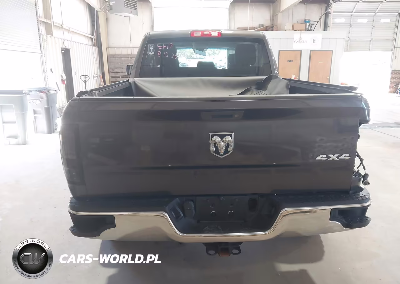 2016 Ram 1500 Tradesman VIN:1C6RR7FT7GS126966 - 17