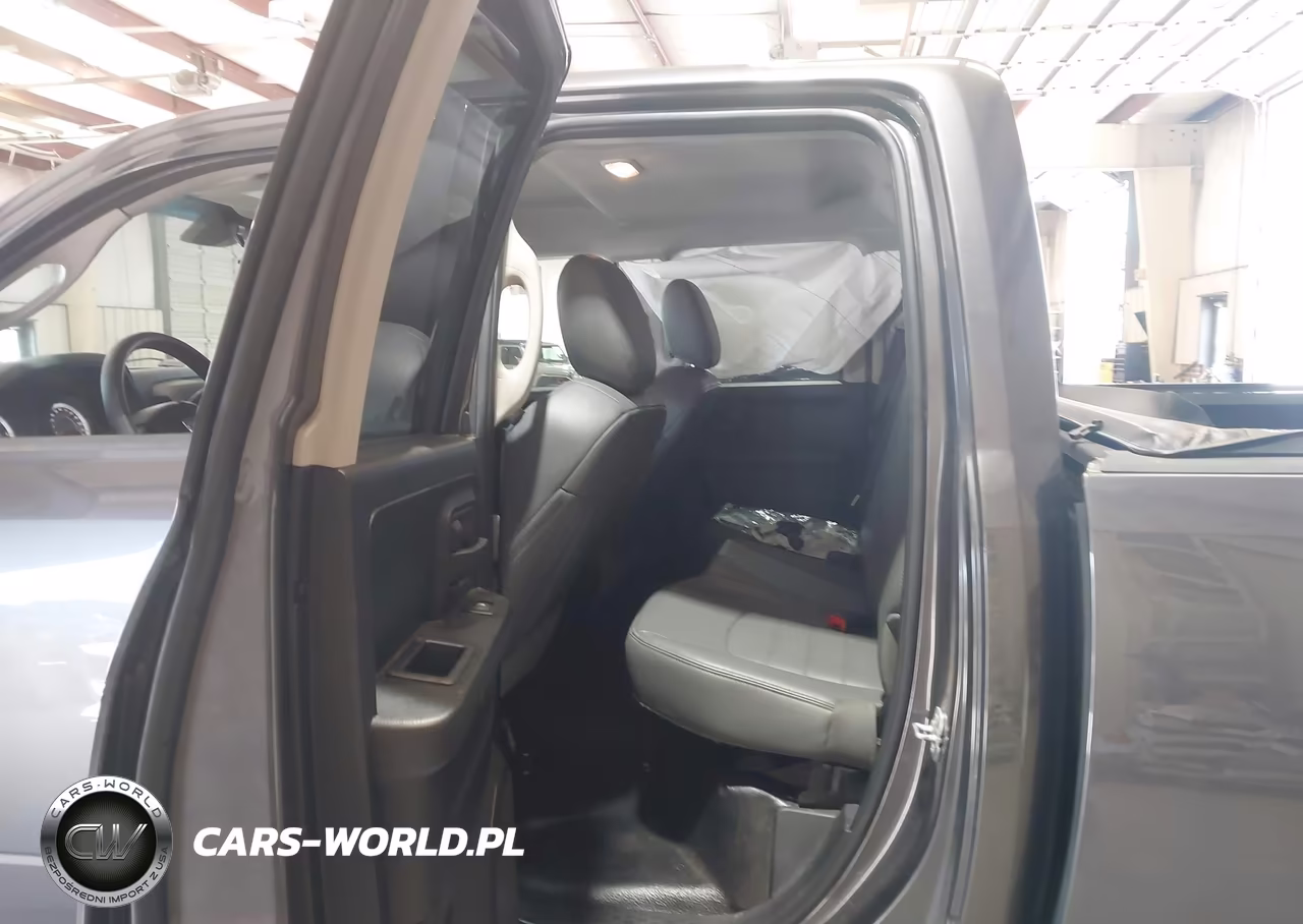 2016 Ram 1500 Tradesman VIN:1C6RR7FT7GS126966 - 8
