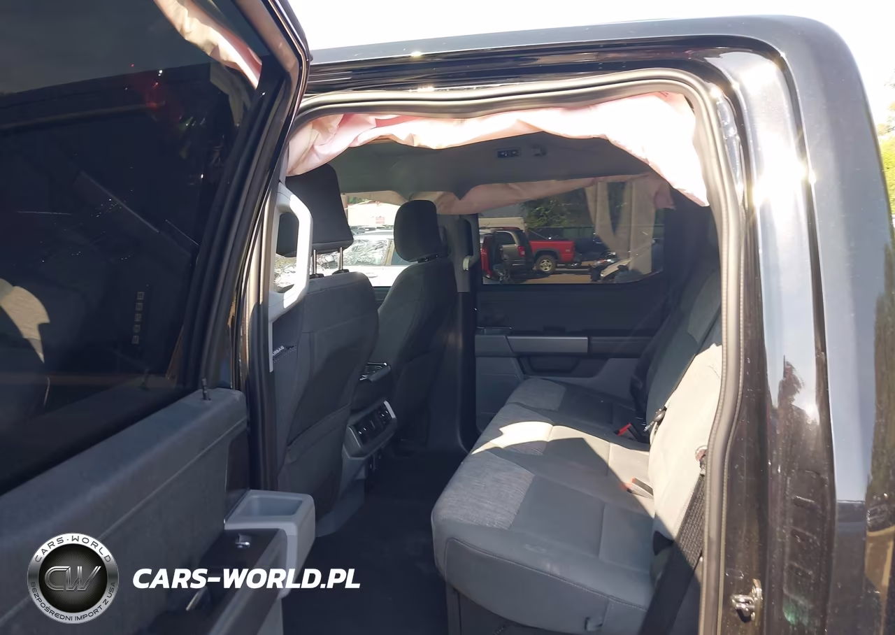 2023 Ford F-150 Lightning Xlt VIN:1FT6W1EV2PWG61779 - 7