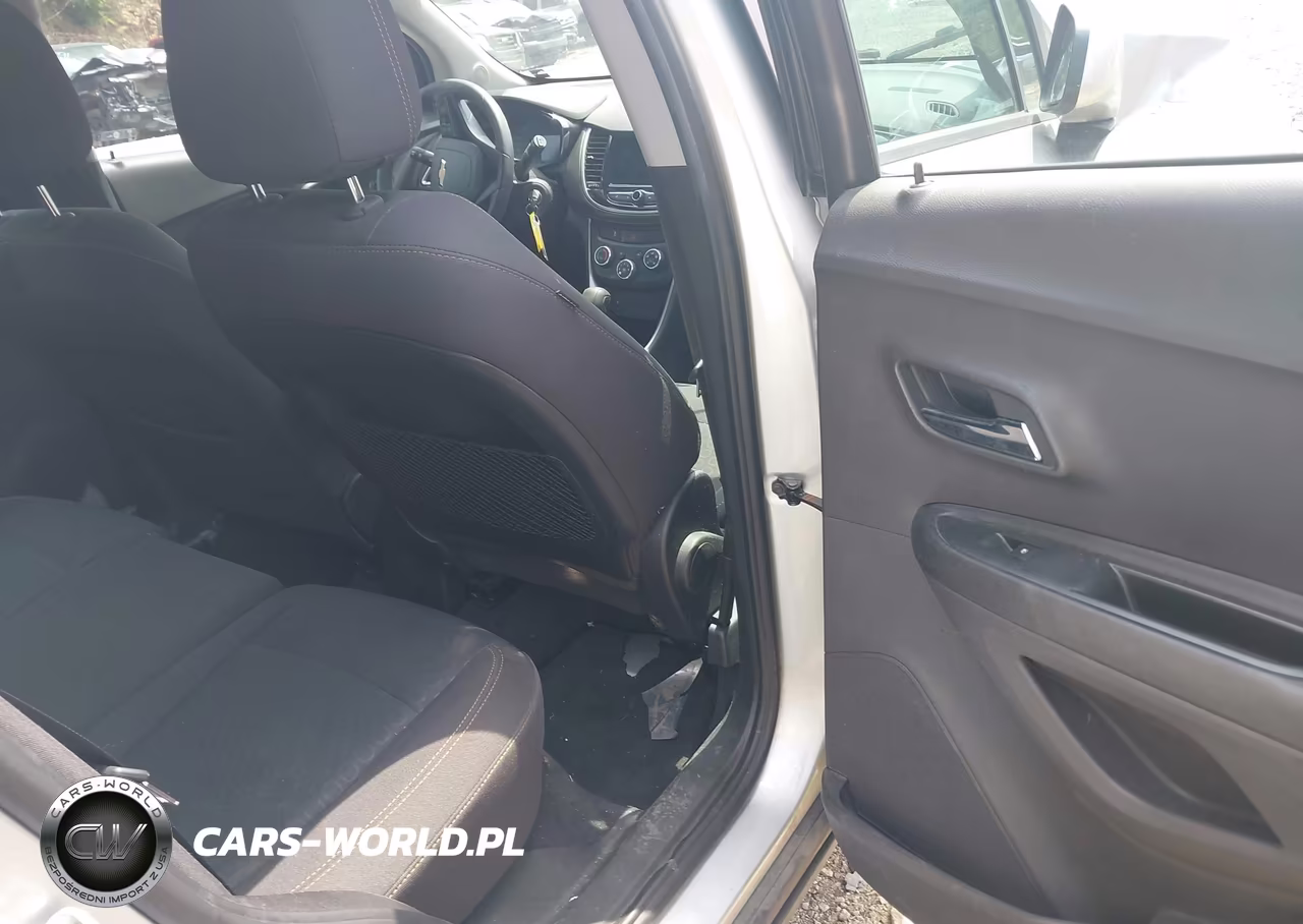 2018 Chevrolet Trax Ls VIN:3GNCJNSB6JL246293 - 8