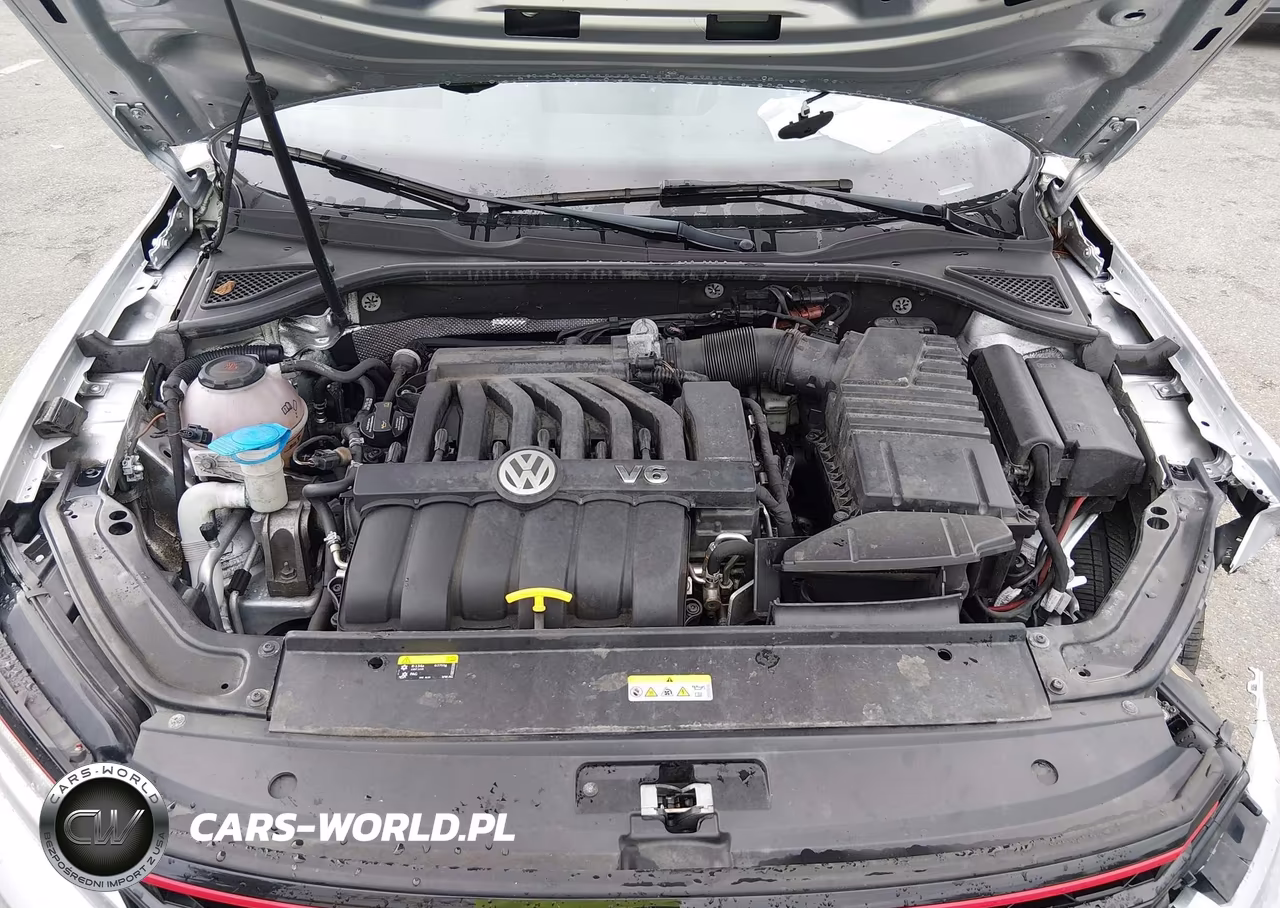 2018 Volkswagen Passat 3.6L V6 Gt VIN:1VWJM7A37JC051924 - 10