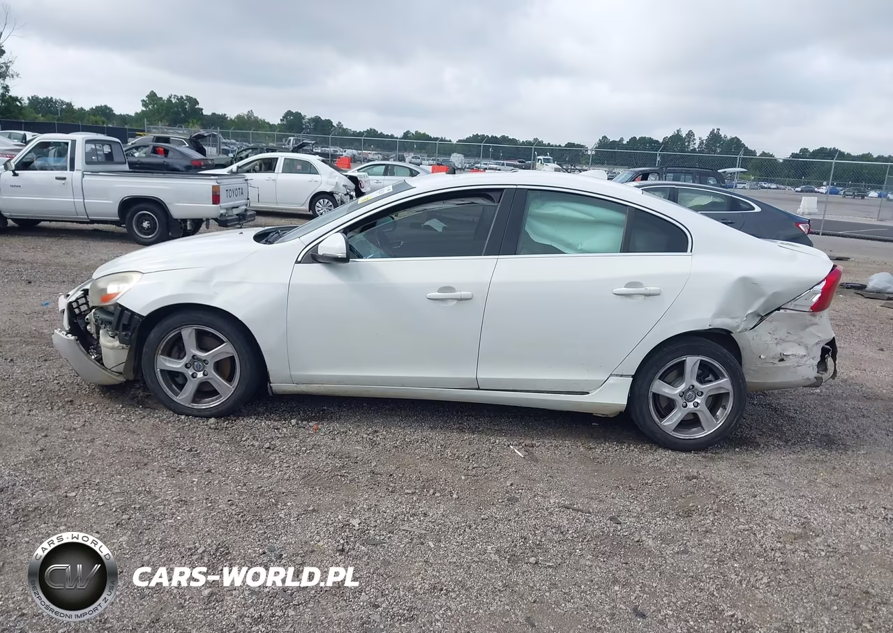 2012 Volvo S60 T5 VIN:YV1622FS5C2146079 - 14