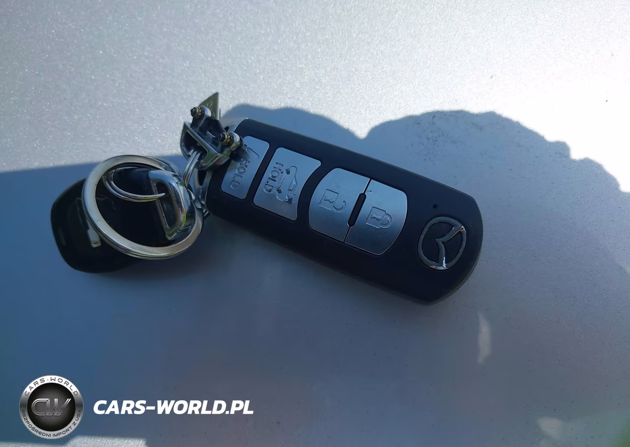2015 Mazda Mazda3 S Grand Touring VIN:JM1BM1W3XF1222746 - 11