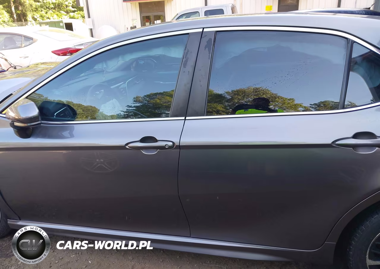2018 Toyota Camry Se VIN:4T1B11HK0JU618975 - 14