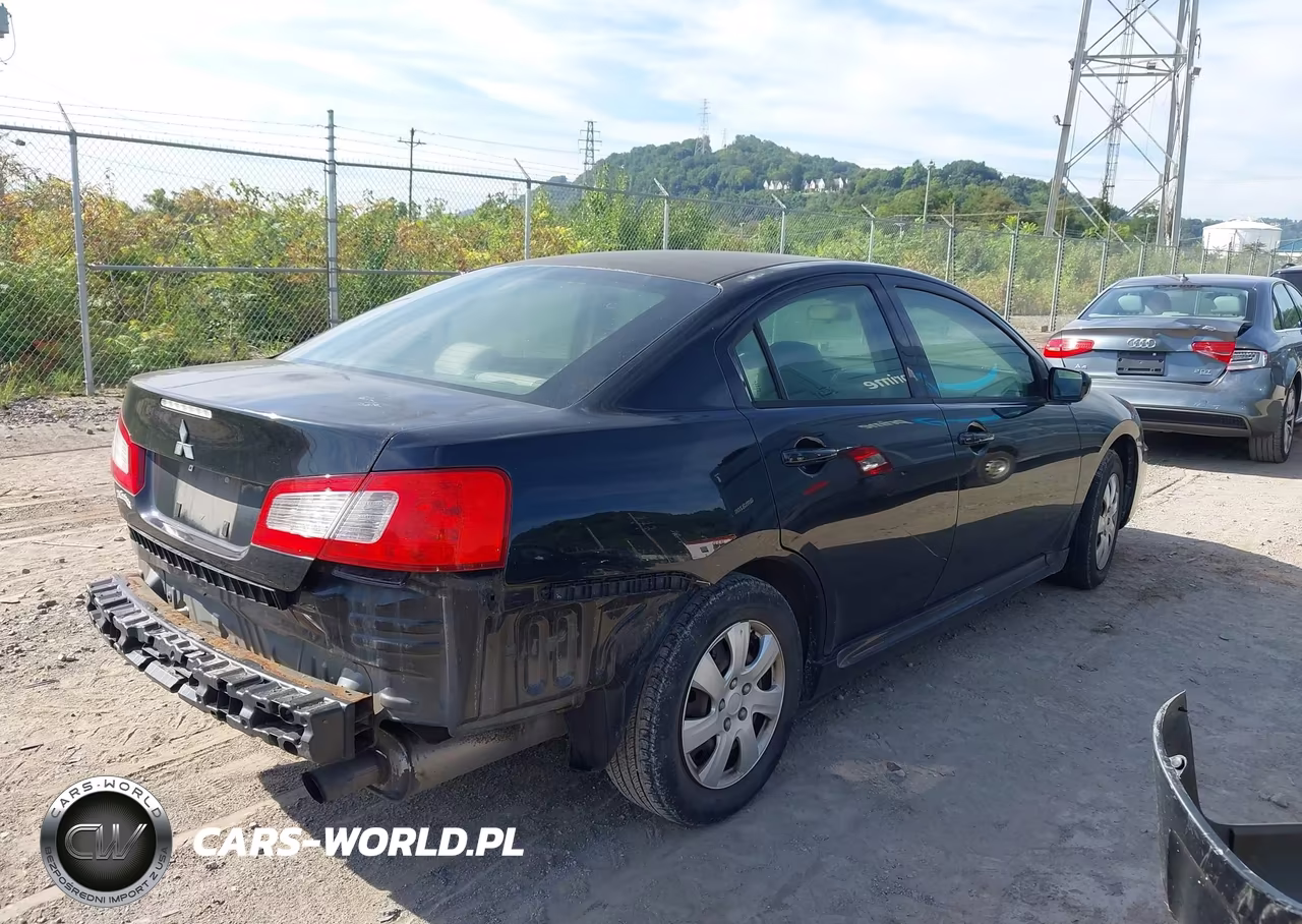 2010 Mitsubishi Galant Es-Se VIN:4A32B3FF9AE007014 - 4