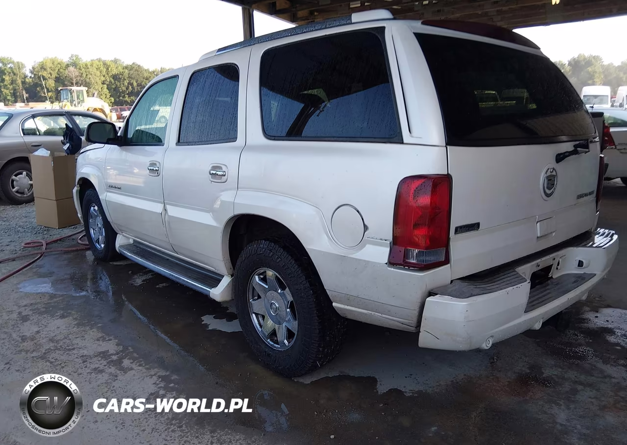 2002 Cadillac Escalade Standard VIN:1GYEC63T22R186252 - 3