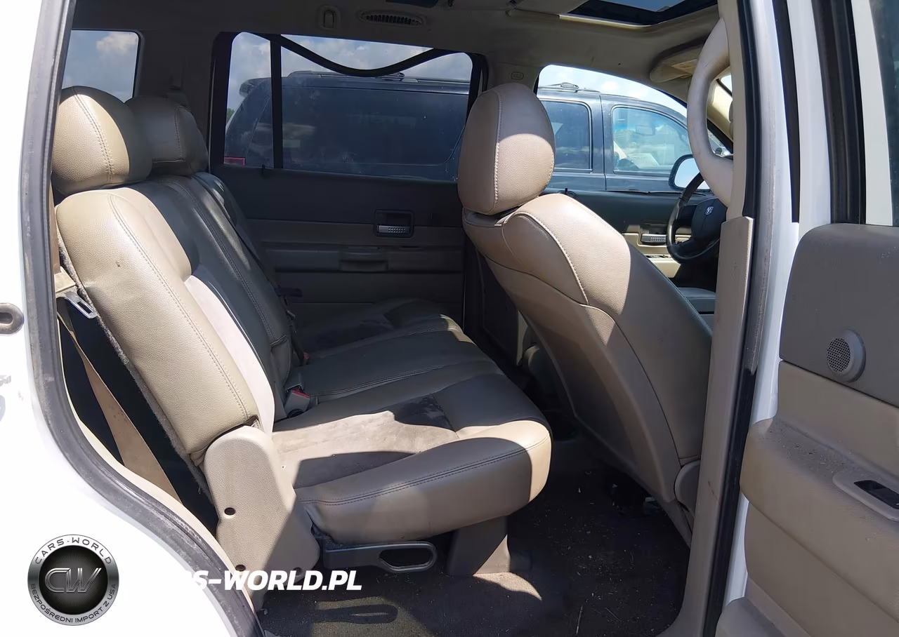 2007 Dodge Durango Limited VIN:1D8HB582X7F530730 - 8