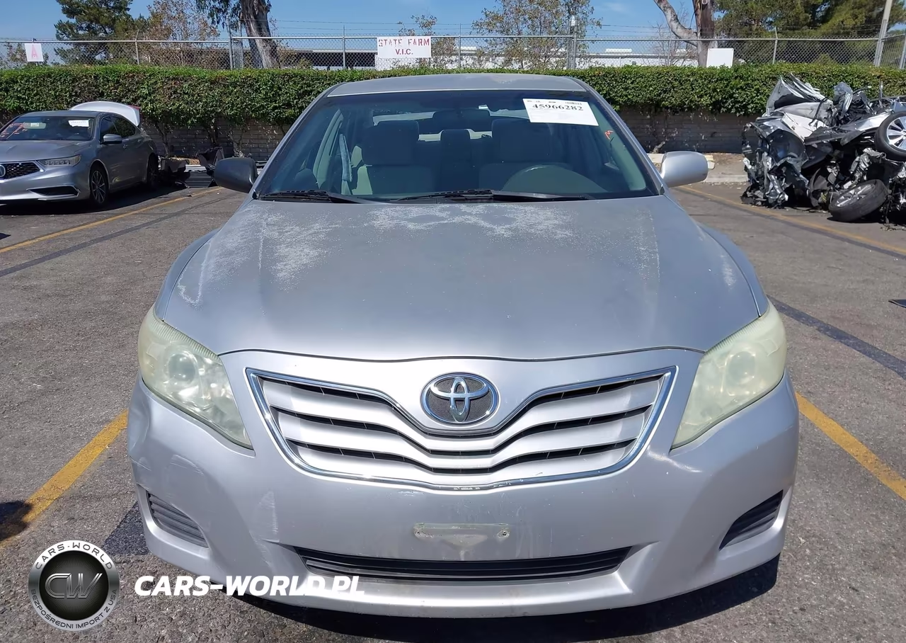 2010 Toyota Camry Le VIN:4T1BF3EK2AU078482 - 12