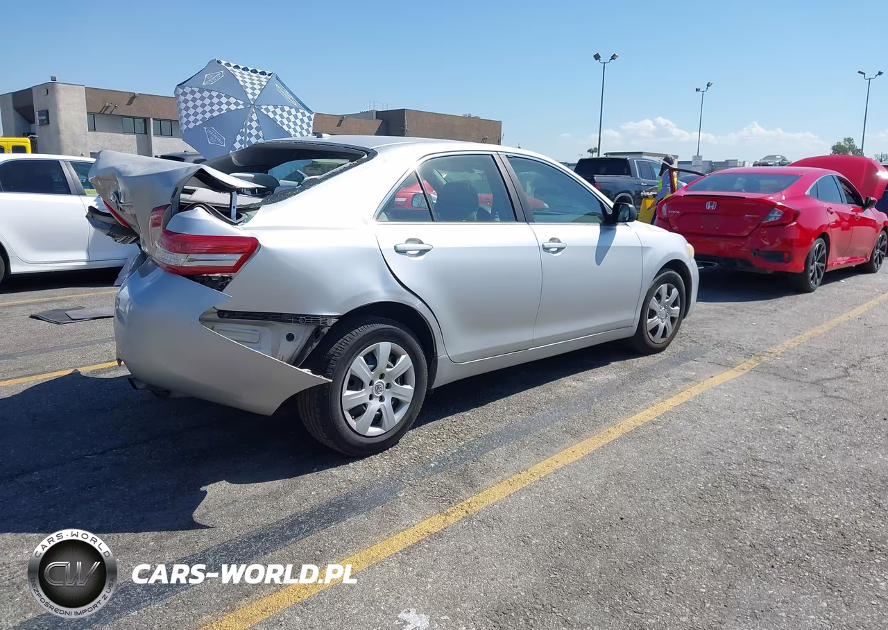 2010 Toyota Camry Le VIN:4T1BF3EK2AU078482 - 4