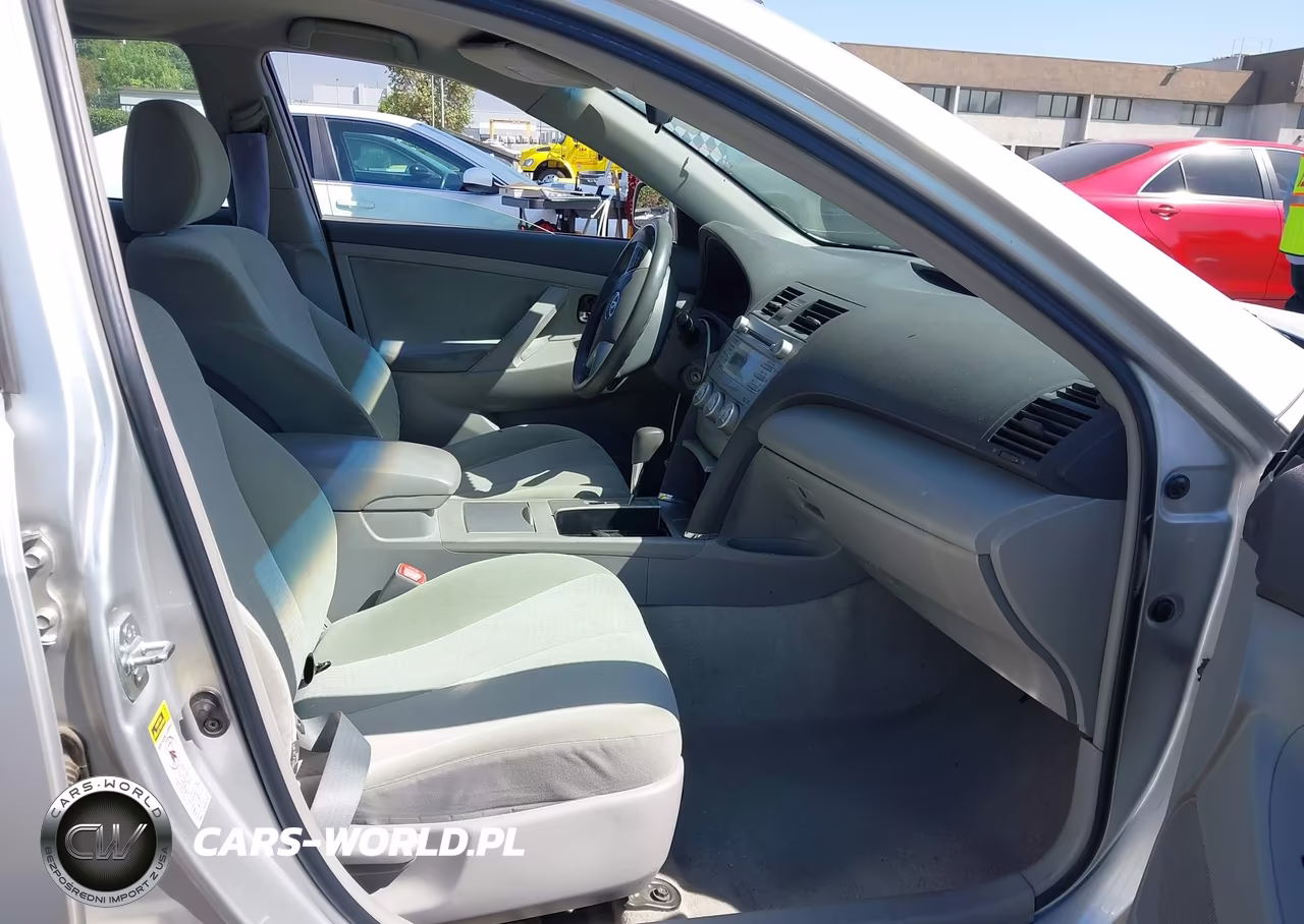 2010 Toyota Camry Le VIN:4T1BF3EK2AU078482 - 5