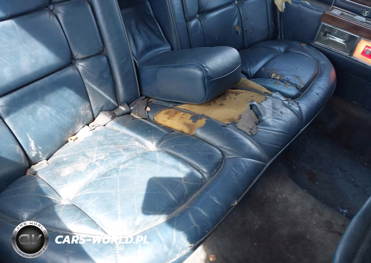 1986 Cadillac Fleetwood Brougham VIN:1G6DW69Y7G9718150 - 8