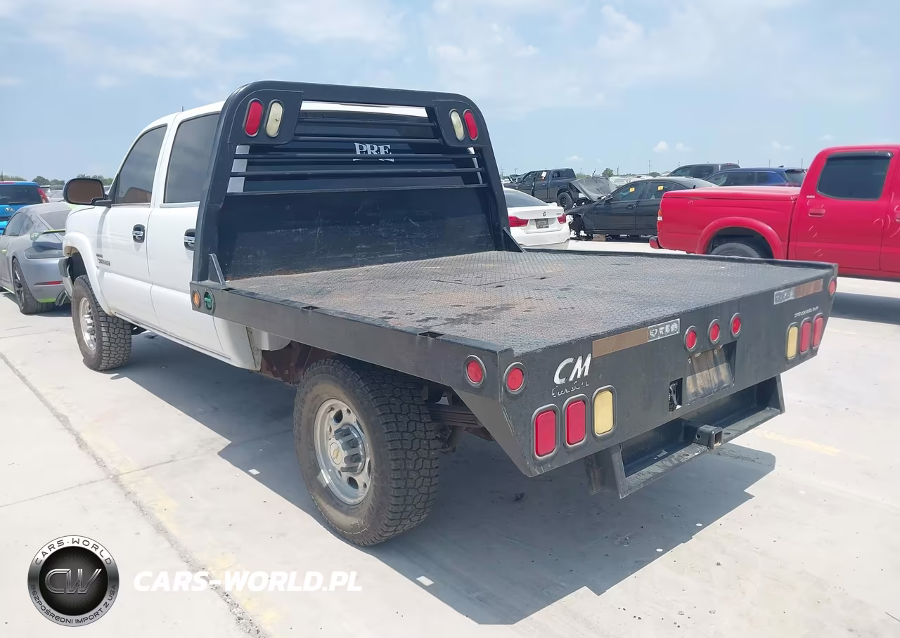 2004 Chevrolet Silverado 2500Hd Lt VIN:1GCHK23114F121846 - 3