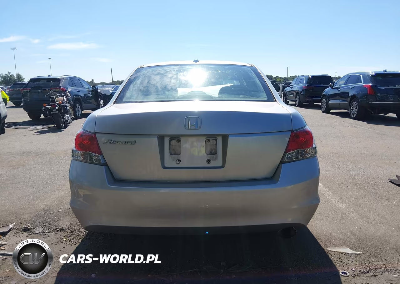 2010 Honda Accord 2.4 Ex-L VIN:1HGCP2F84AA165015 - 16