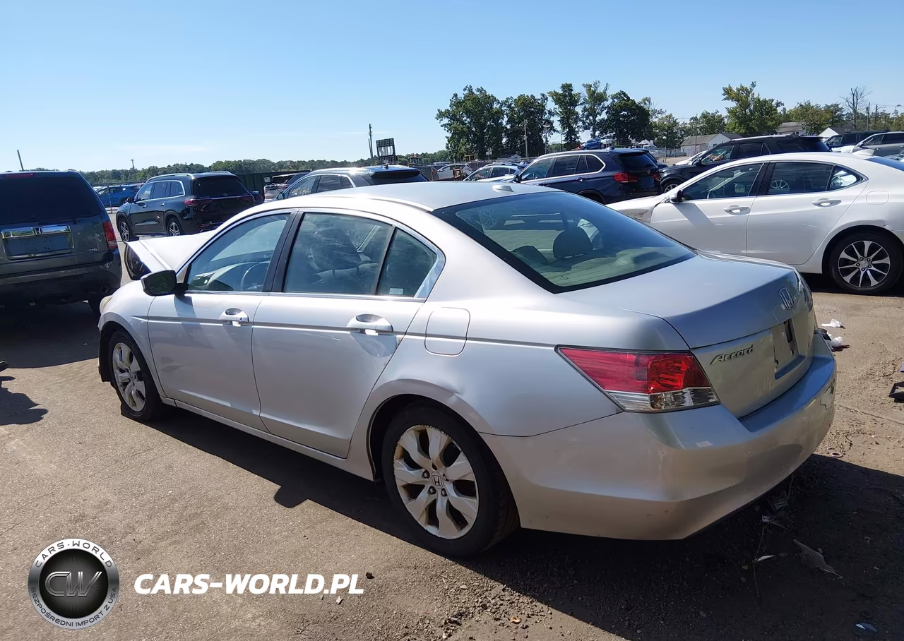 2010 Honda Accord 2.4 Ex-L VIN:1HGCP2F84AA165015 - 3