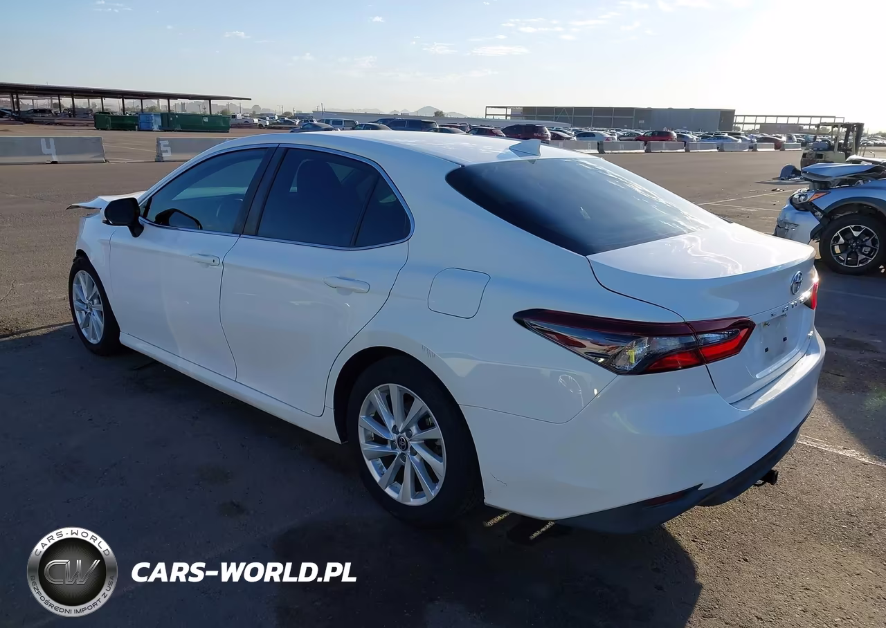 2022 Toyota Camry Le VIN:4T1C11AK9NU025331 - 3