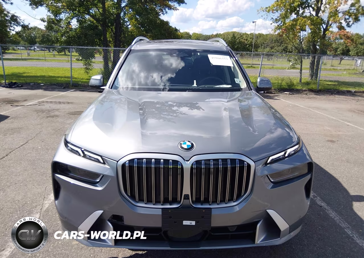2026 BMW X7 xDrive40I VIN:5UX23EM06T9026429 - 12