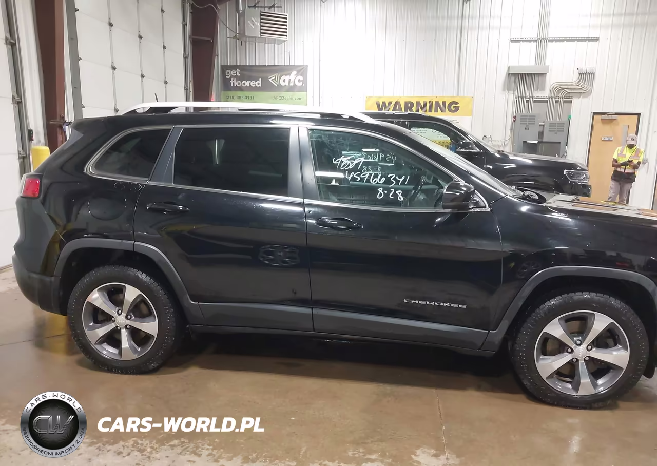 2019 Jeep Cherokee Limited 4X4 VIN:1C4PJMDX2KD406643 - 13