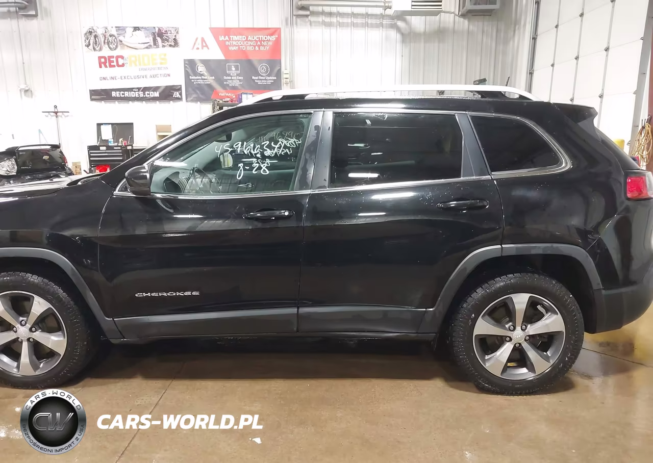 2019 Jeep Cherokee Limited 4X4 VIN:1C4PJMDX2KD406643 - 14