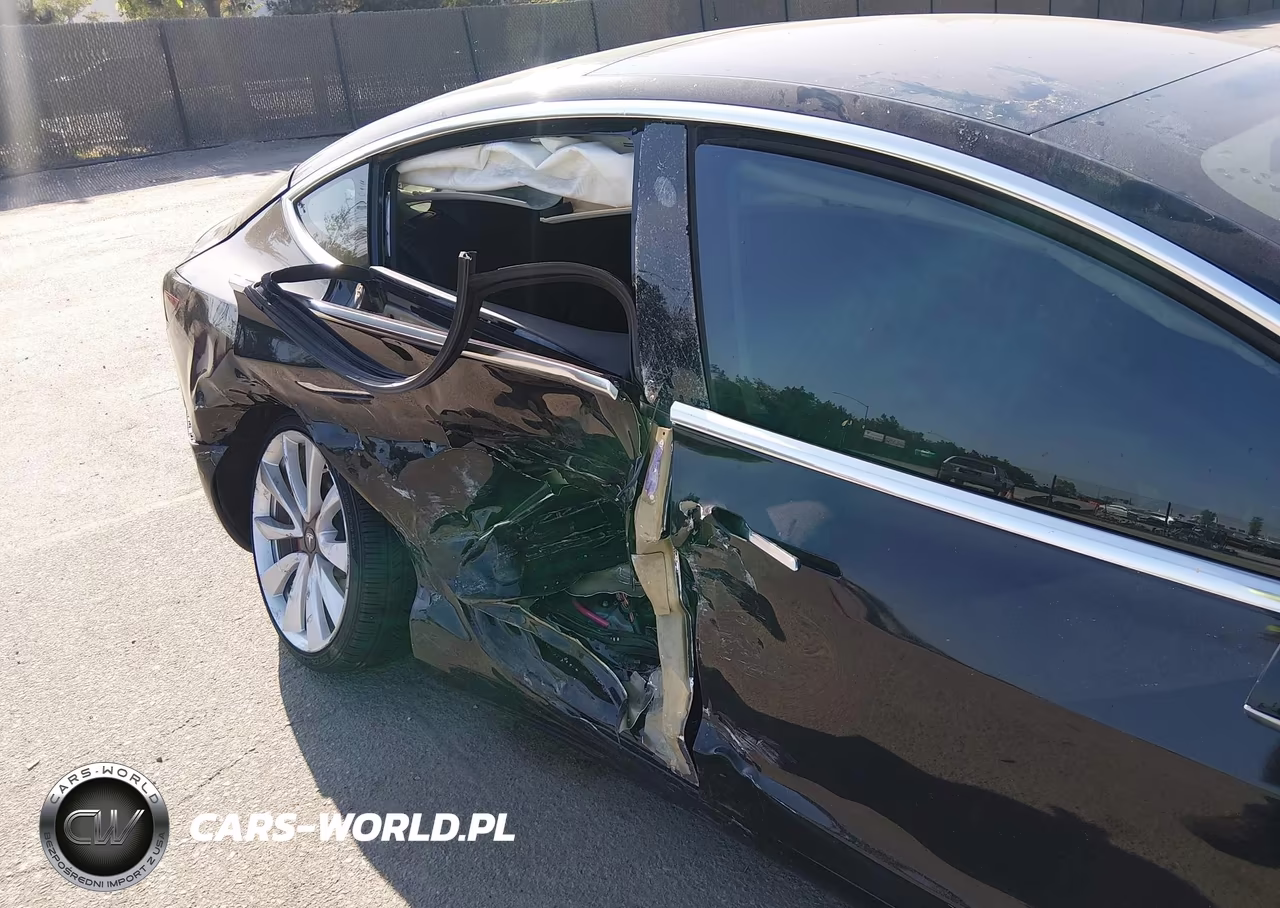 2018 Tesla Model 3 Long Range-Performance VIN:5YJ3E1EB6JF082673 - 13