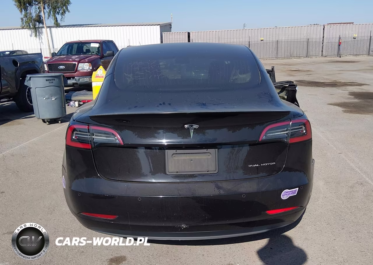 2018 Tesla Model 3 Long Range-Performance VIN:5YJ3E1EB6JF082673 - 18