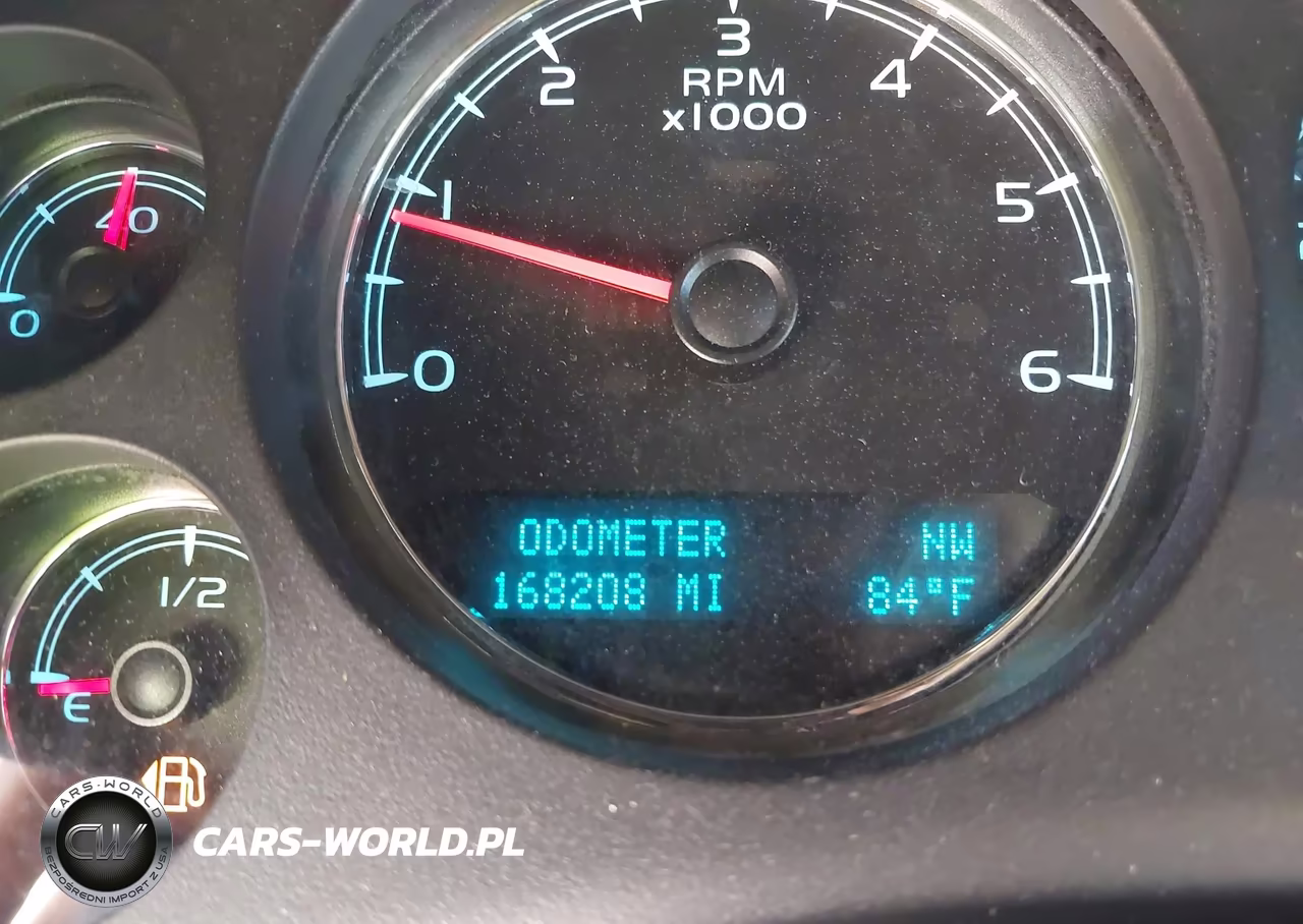 2009 Chevrolet Tahoe Ls VIN:1GNFC13CX9R200364 - 15